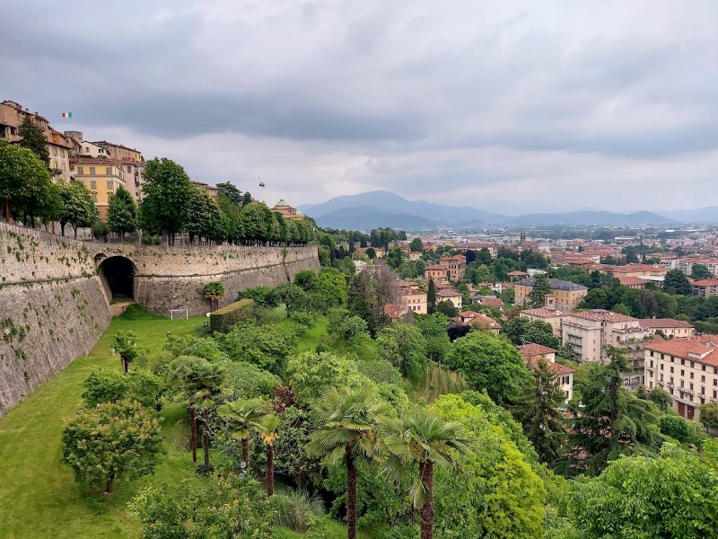 Bergamo nhìn từ trên cao