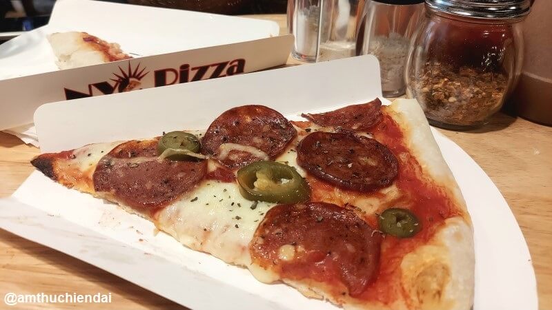 NYC Pizza Hanoi - Pizza Slice
