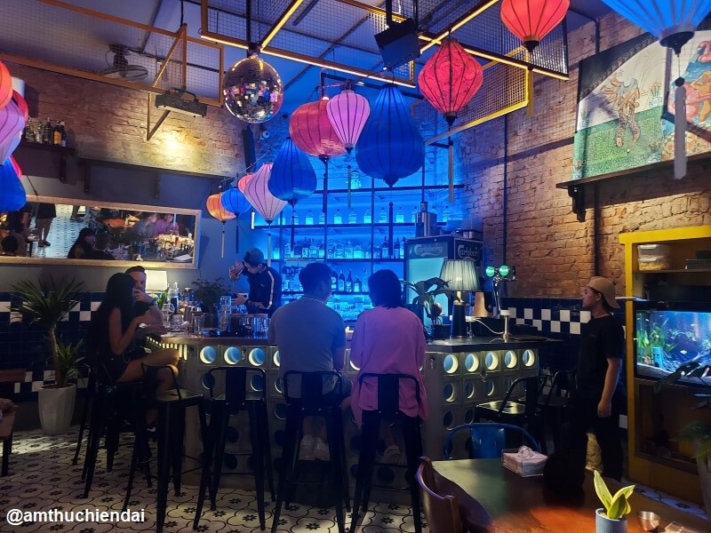 GoodTime Vietnam Bar Area