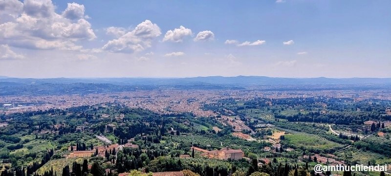 View xuống Florence từ đài quan sát San Francesco Panorama