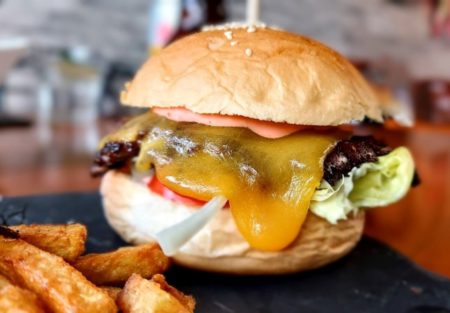 Burger in Hanoi