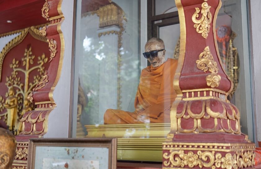 Xác ướp thiền sư nổi tiếng tại Chùa Wat Khunaram (ảnh st)