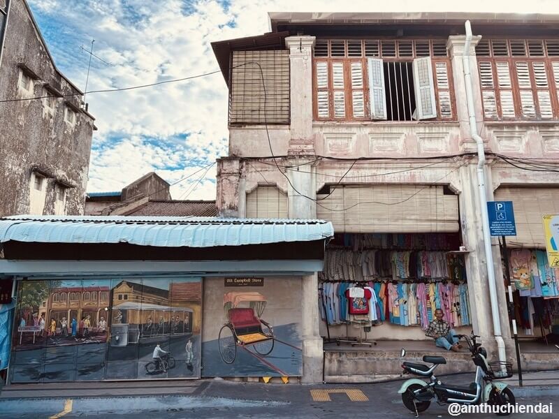 Phố cổ George Town - di sản Unesco tại Penang nổi tiếng với những kiến trúc cổ kính, nghệ thuật đường phố và ẩm thực