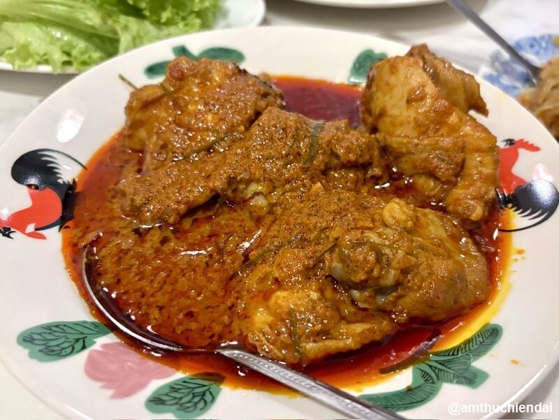 Rendang gà tại Bibik's Kitchen, Penang - Michelin Bib Gourmand
