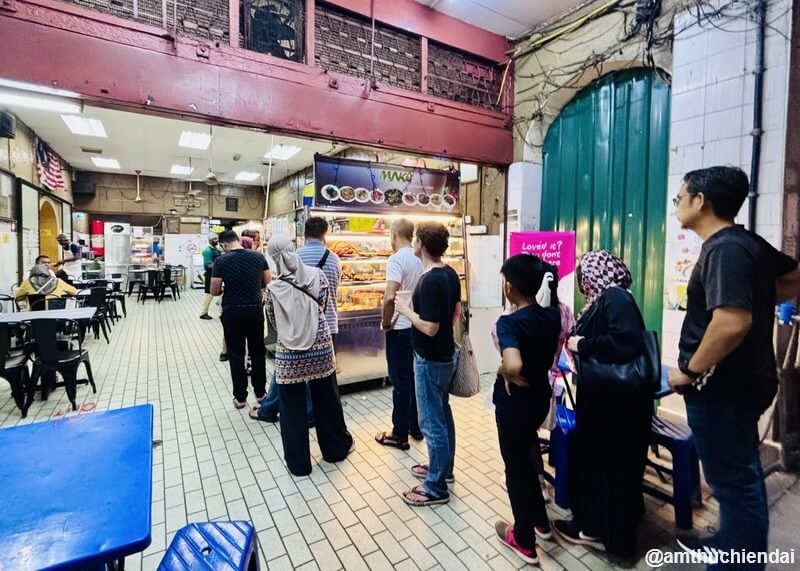 Xếp hàng tại Mohd.Yaseem Nasi Kandar Restoran