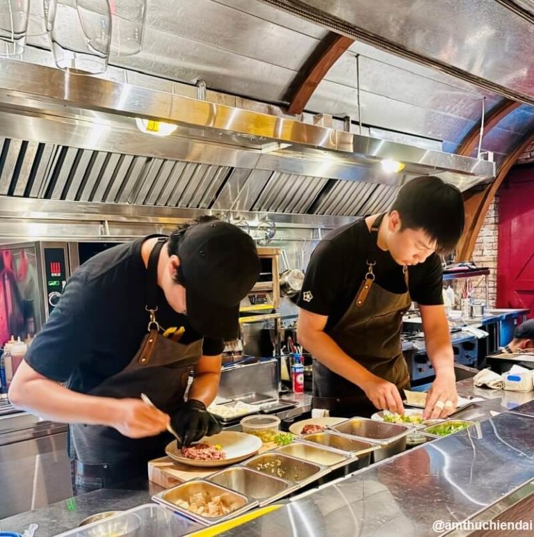 OKRA FoodBar Creative Comfort Food in Thảo Điền Ẩm Thực Hiện Đại