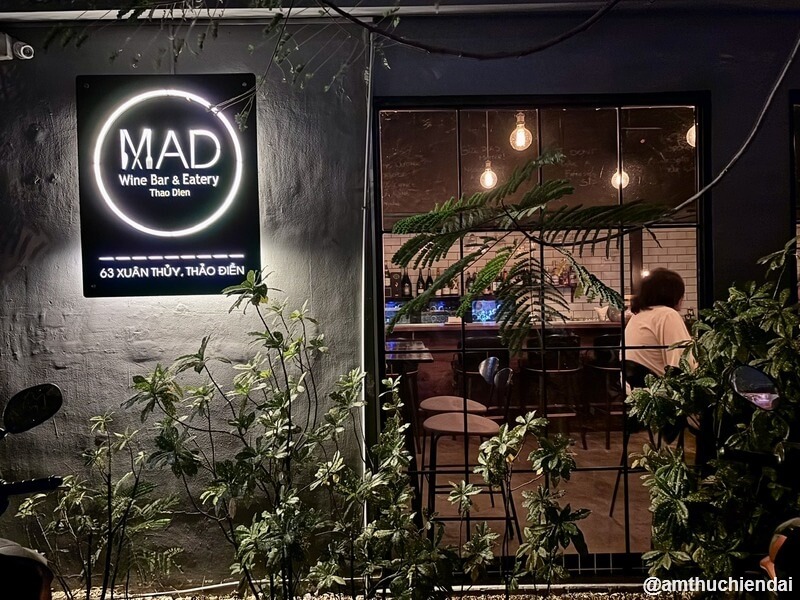 MAD Wine Bar & Eatery