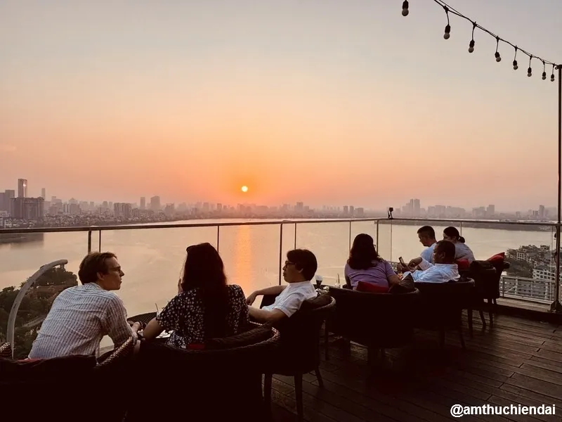 Best Rooftop Bars in Hanoi: A Personal Selection by a Local - Ẩm Thực ...