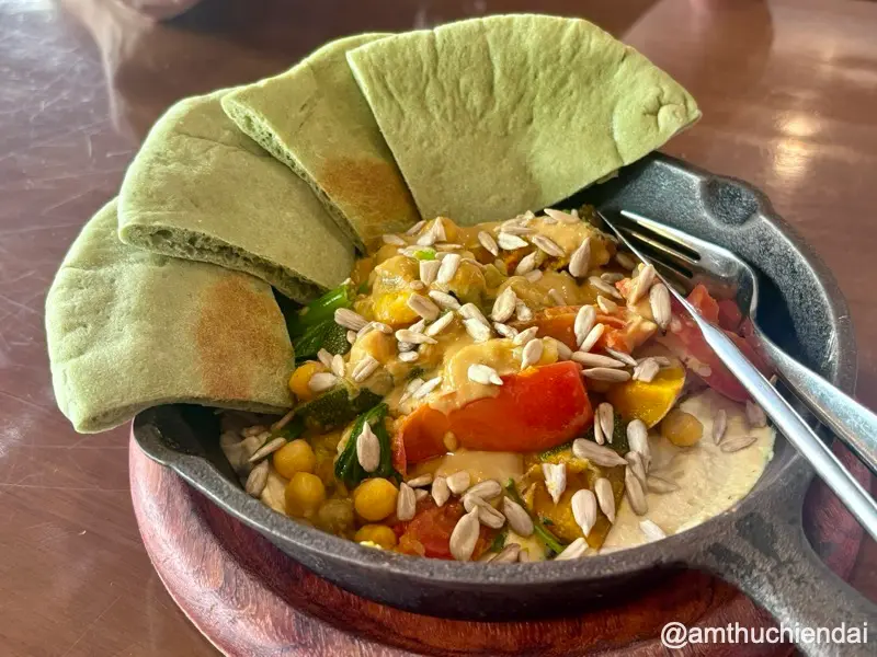 Roots Plant-based Cafe
