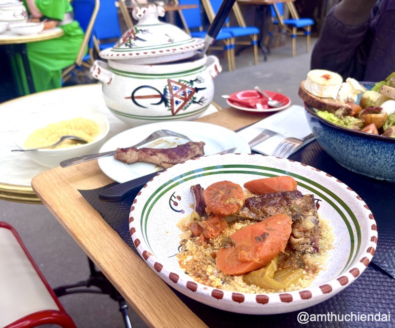 Le Tro' Quai Paris Couscous