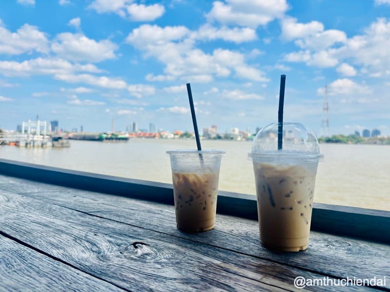 espresso hoặc cappuccino “kiểu Thái”