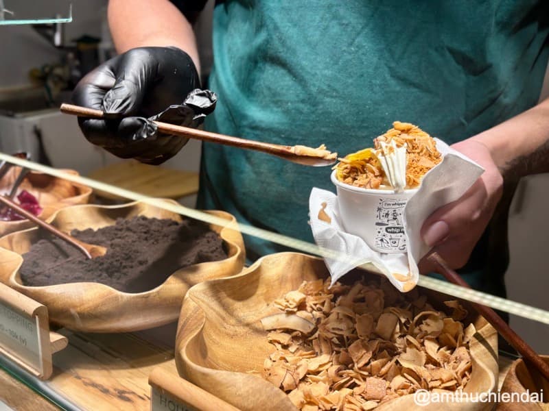 Whip - Frozen Yoghurt