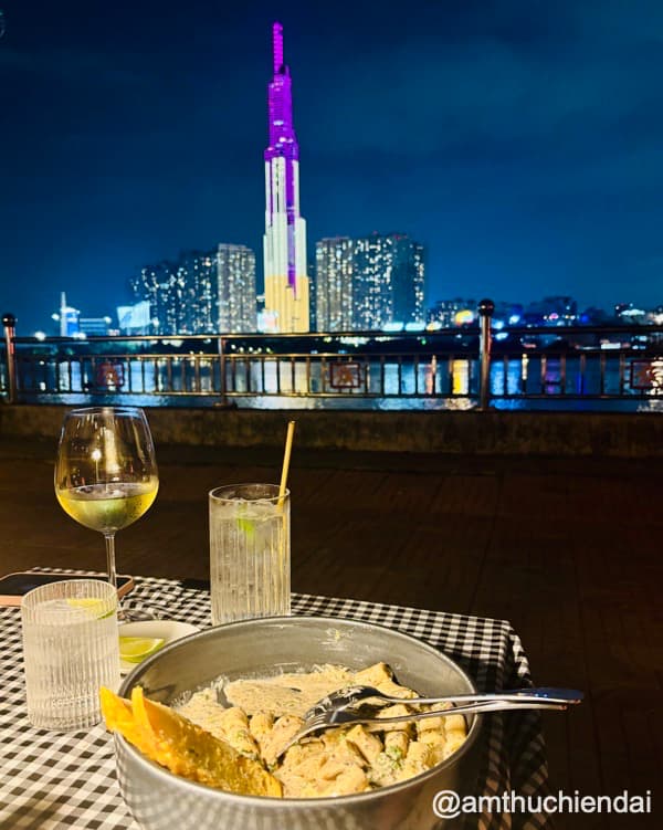 Phở Ông Tây - Phở & Pasta Bar