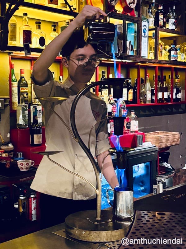 Phở Cocktail tại Nê Boong-ke